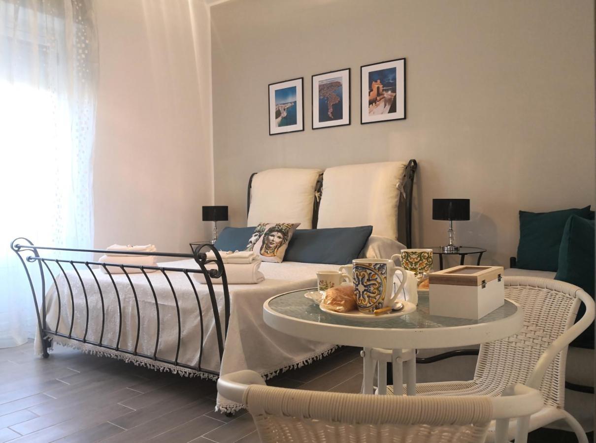 Casa La Morettina - Cortile Privato Interno Сиракуза Екстериор снимка